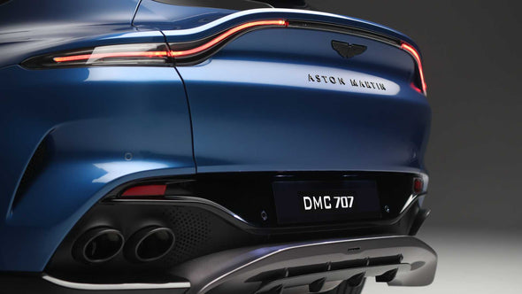 DMC Aston Martin DBX: Forged Carbon Fiber Zentral Rear Diffuser 707: Fit the OEM SUV & Q & DBX707