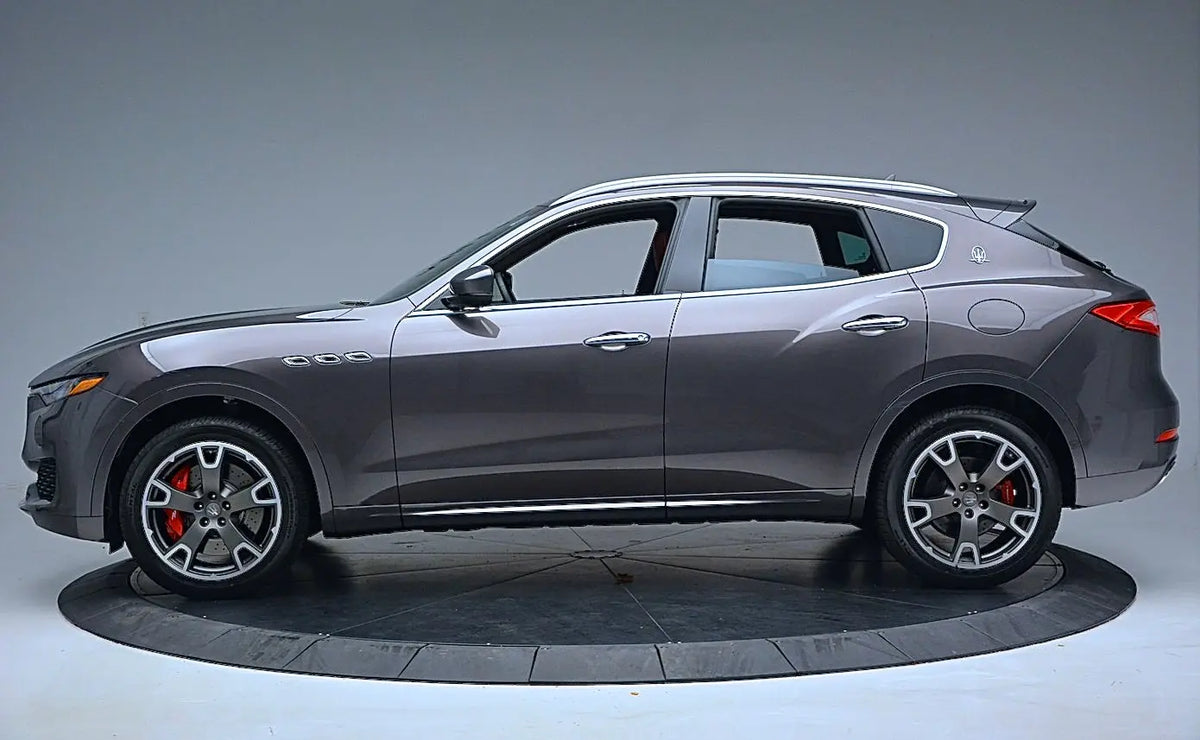 マセラティ レヴァンテ 純正 20インチ Nereo ホイール 20” Maserati Levante Nereo OE Complete Wheel Set - CarGym