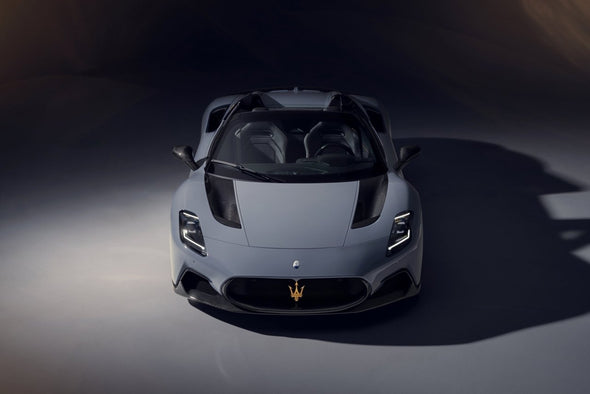 Novitec Carbon Fiber Front Hood / Bonnet Insert Trim for Maserati MC20 / Cielo