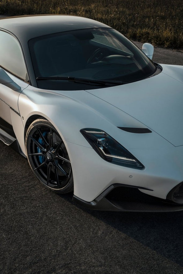 Novitec Carbon Fiber Front Hood / Bonnet Insert Trim for Maserati MC20 / Cielo