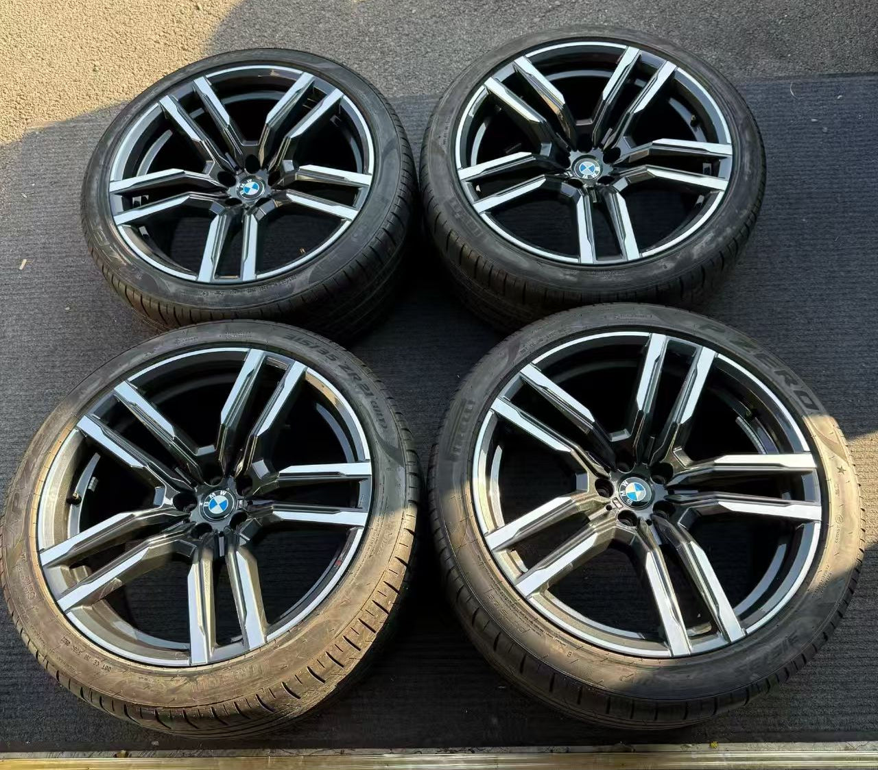 Complete Wheels 21” BMW X5 / X6 Style 741M OEM Complete Wheel Set – CarGym
