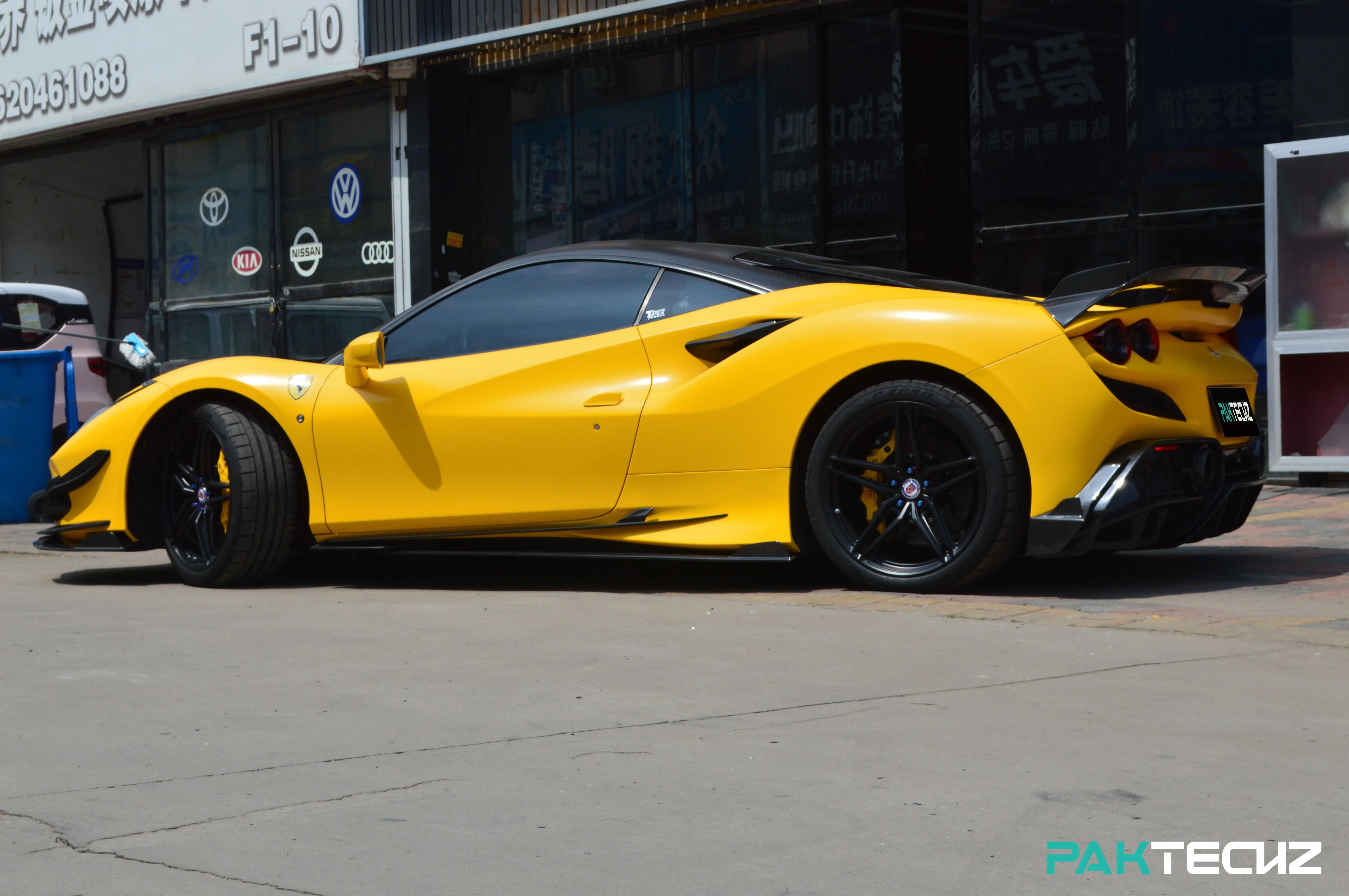 Ferrari Splitter PAKTECHZ Carbon Fiber Rear Side Splitters for Ferrari F8 Tributo / Spi ...