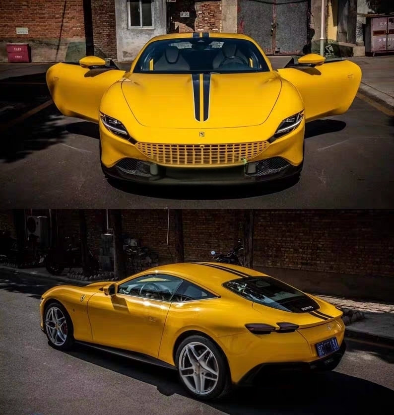 Ferrari Roma Black Racing Stripes | Front to Rear Design – CarGym