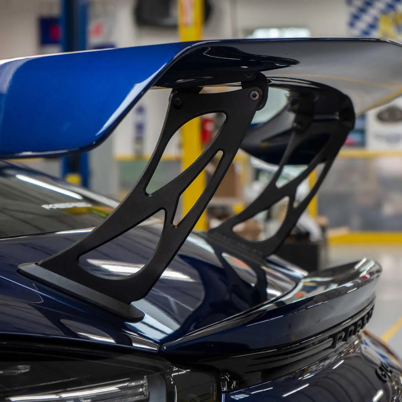 Car Stock Risers Fabspeed Porsche 981 / 718 Cayman GT4 Wing Risers - CarGym