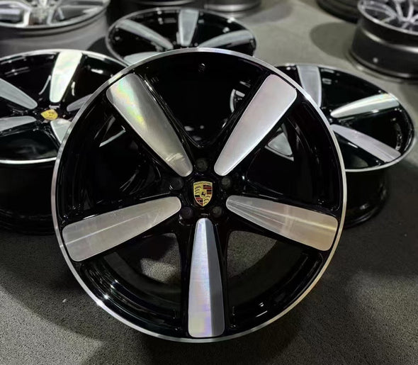 (Demo Car Wheels) 21” Porsche Macan Sport Classic II OE Wheels