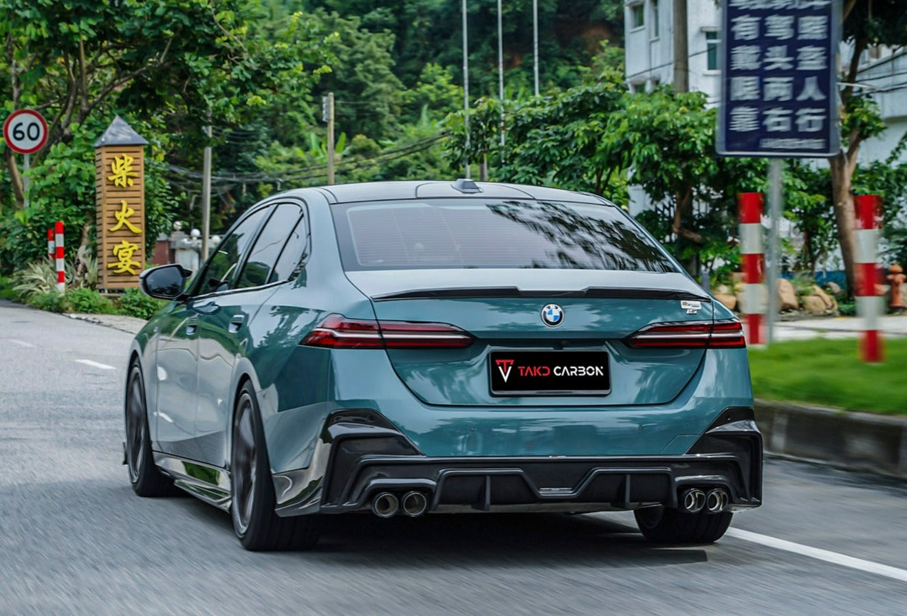 TAKD CARBON Dry Carbon Fiber Rear Diffuser for BMW 5-Series G60 2023 ...