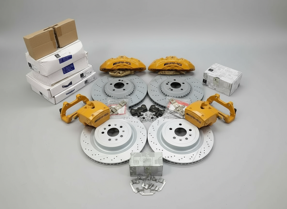 Mercedes-Benz C-Class W205 C205 W206 S206  AMG Front 6 POT & Rear 1 POT Retrofit Brake Kit