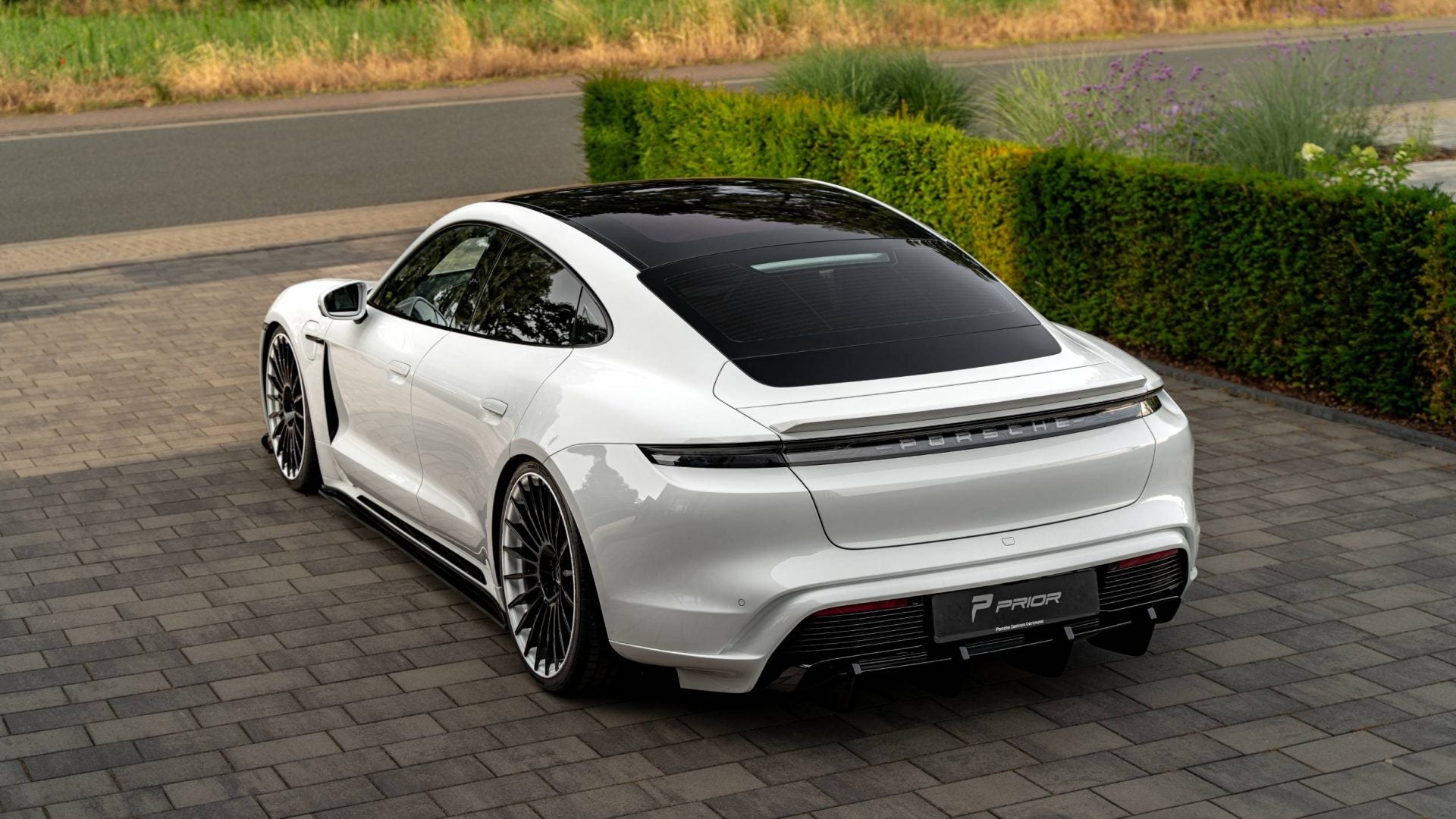 Tycan Rear Fender Prior Design TE Rear Spoiler for Porsche Taycan 2020+ – CarGym