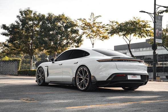 TECHART Carbon Diffusor Frame with Fins for Porsche 9J1 Taycan