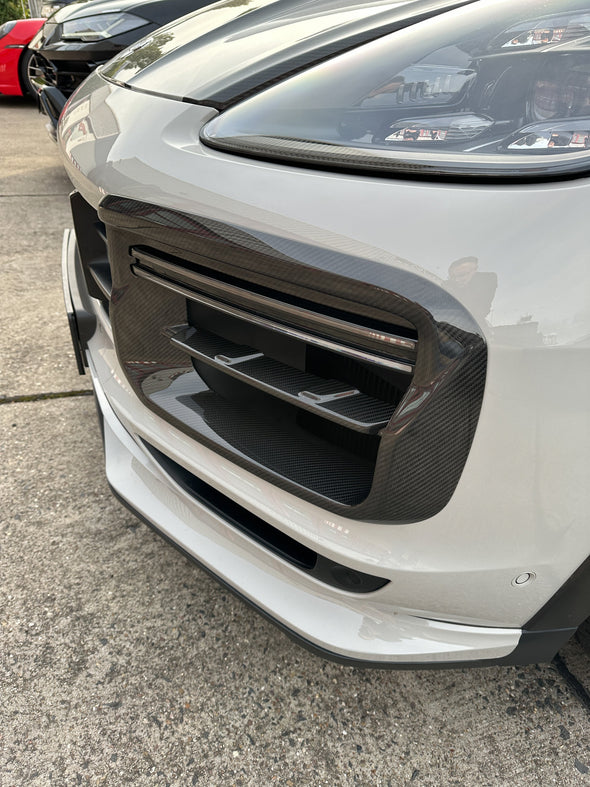 TECHART Carbon Air Intake Frames for Porsche E3.1 Cayenne Turbo GT 2018-2023