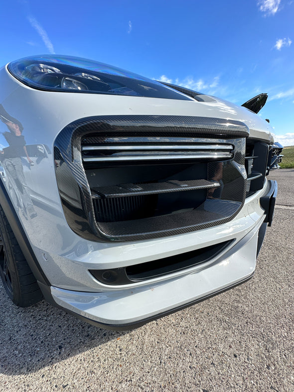 TECHART Carbon Air Intake Frames for Porsche E3.1 Cayenne Turbo GT 2018-2023