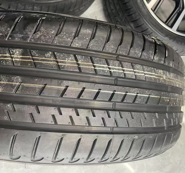 21" BMW X3 iX3 G45 / X4 iX4 G46 701M M-Performance OE Wheel Set