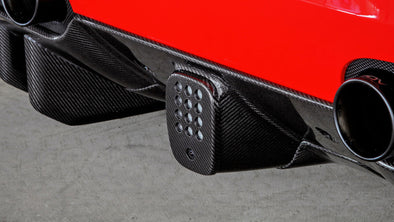 DMC Ferrari 488 GTB / Spider Carbon Exterior Package (Rear Fog Lamp Cover,Fuel Tank Lid & Door Handles)