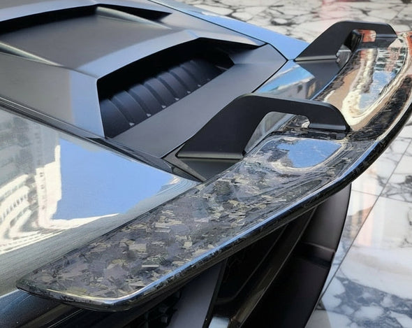 Lamborghini Huracan Verona Edizione Dry Carbon Fiber Swan Neck Rear Wing Spoiler w/ Stands