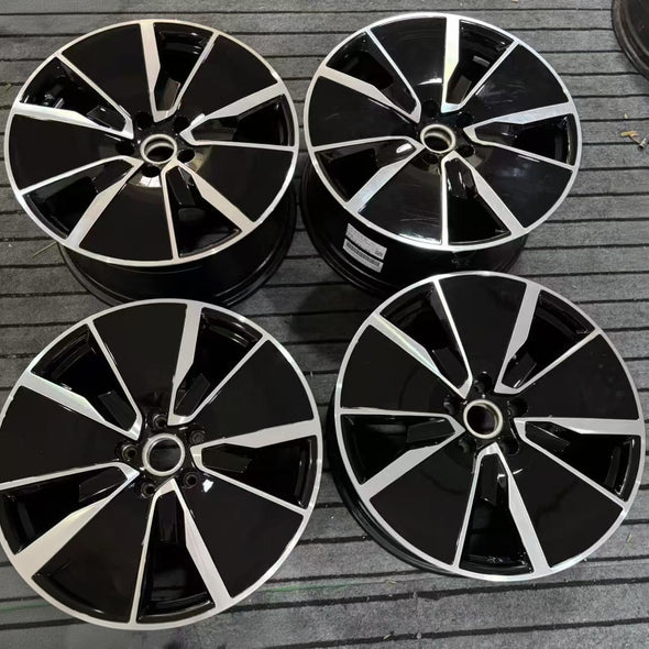 21” Porsche Macan Aero TurboDesign OE Wheels