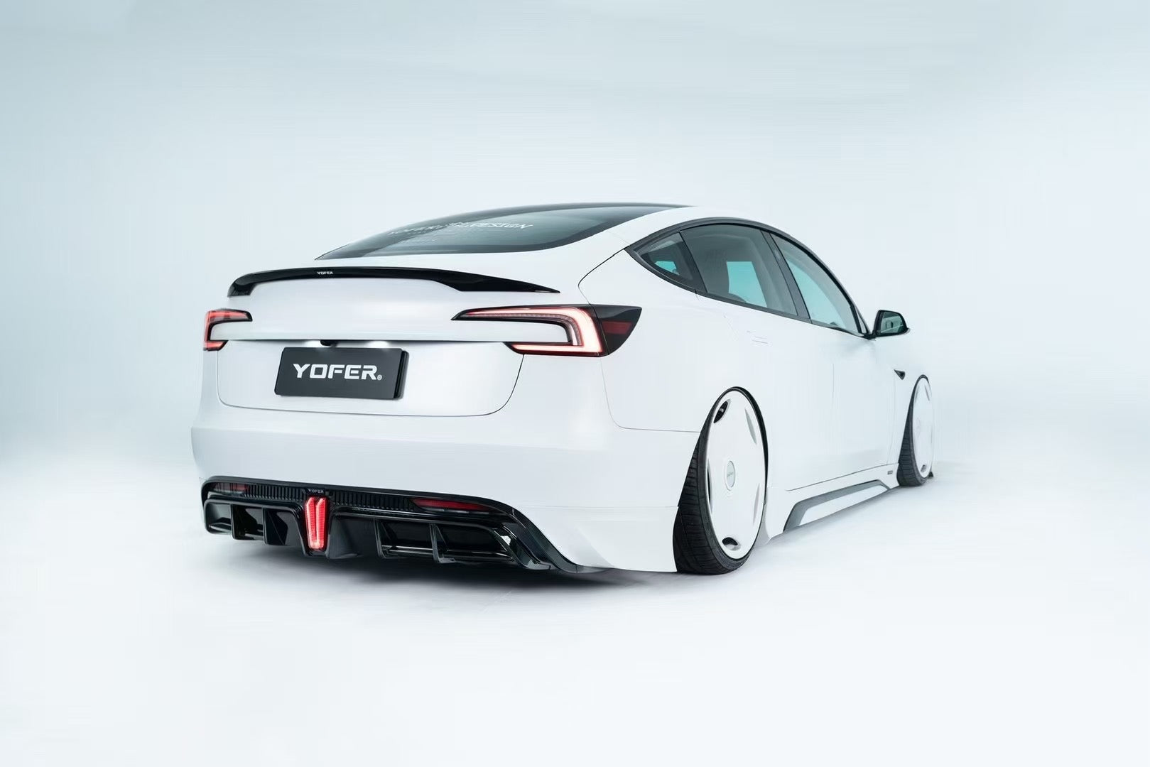 Lips Rede Model YOFER Aero MAX Body Kit for Tesla Model 3 Highland… | CarGym
