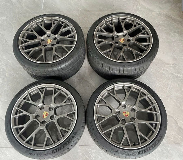 (Used) 20”/21" Porsche 911 992 RS Spyder Design OE Wheel Set