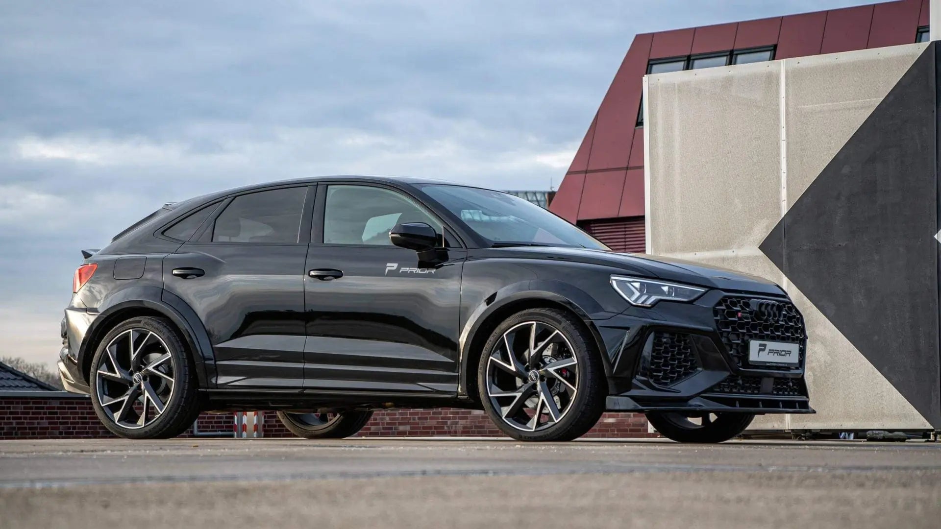 Wrapped Rsq3 Prior Design PD-RS400 Widebody Kit for Audi RSQ3 – CarGym