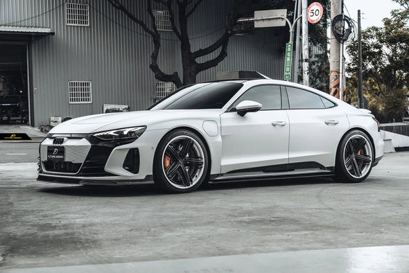 Future Design Blaze Carbon Fiber Front Spoiler for Audi E-Tron GT