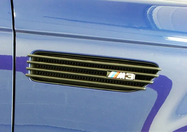 Land Rover Intake Fender BMW E46 M3 All Black Side Fender Grill | CarGym