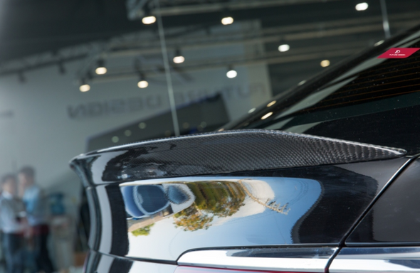 Future Design AMG Style Carbon Fiber Rear Spoiler for Mercedes Benz GLC250 AMG / GLC300 AMG / GLC43 AMG / GLC63 W253 GLC Coupe 2016-2019 Pre-facelift