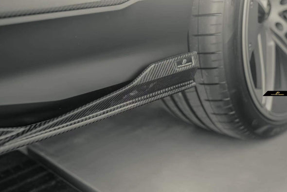 Future Design Carbon Fiber Side SkirtS for Lamborghini Urus