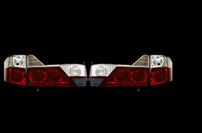 Toyota Alphard 05-08 LED Red & Clear Taillight