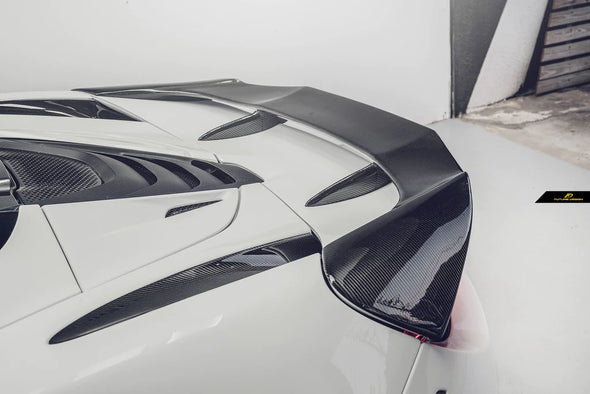 Future Design Carbon Fiber Rear Spoiler for McLaren 720S