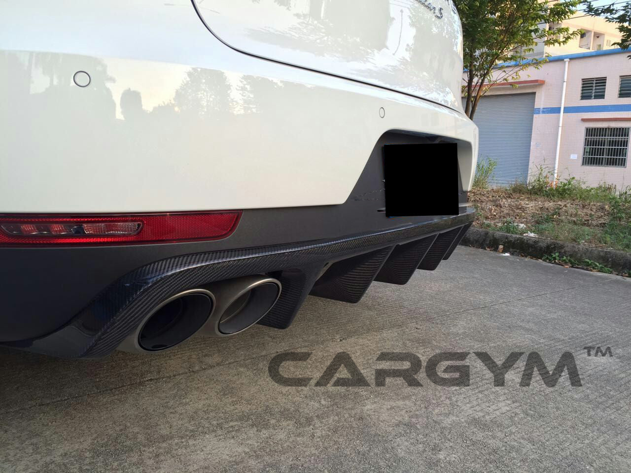 Porsche Macan Carbon Fiber Rear Diffuser – CarGym