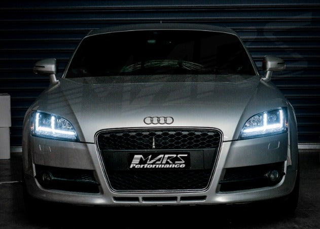 Audi TT 8J 06-14 LED Projector Headlight w/ Sequential Turn Signal