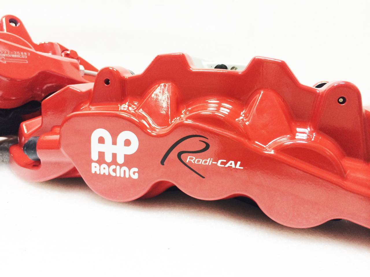 AP Racing Radi-Cal 6 POT / 4 POT Forged Caliper Brake Kit – CarGym