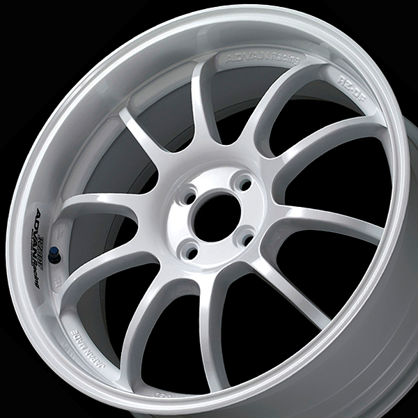 Yokohama ADVAN Racing RZ-DF – CarGym Yokohama ADVAN Racing RZ-DF – CarGym
